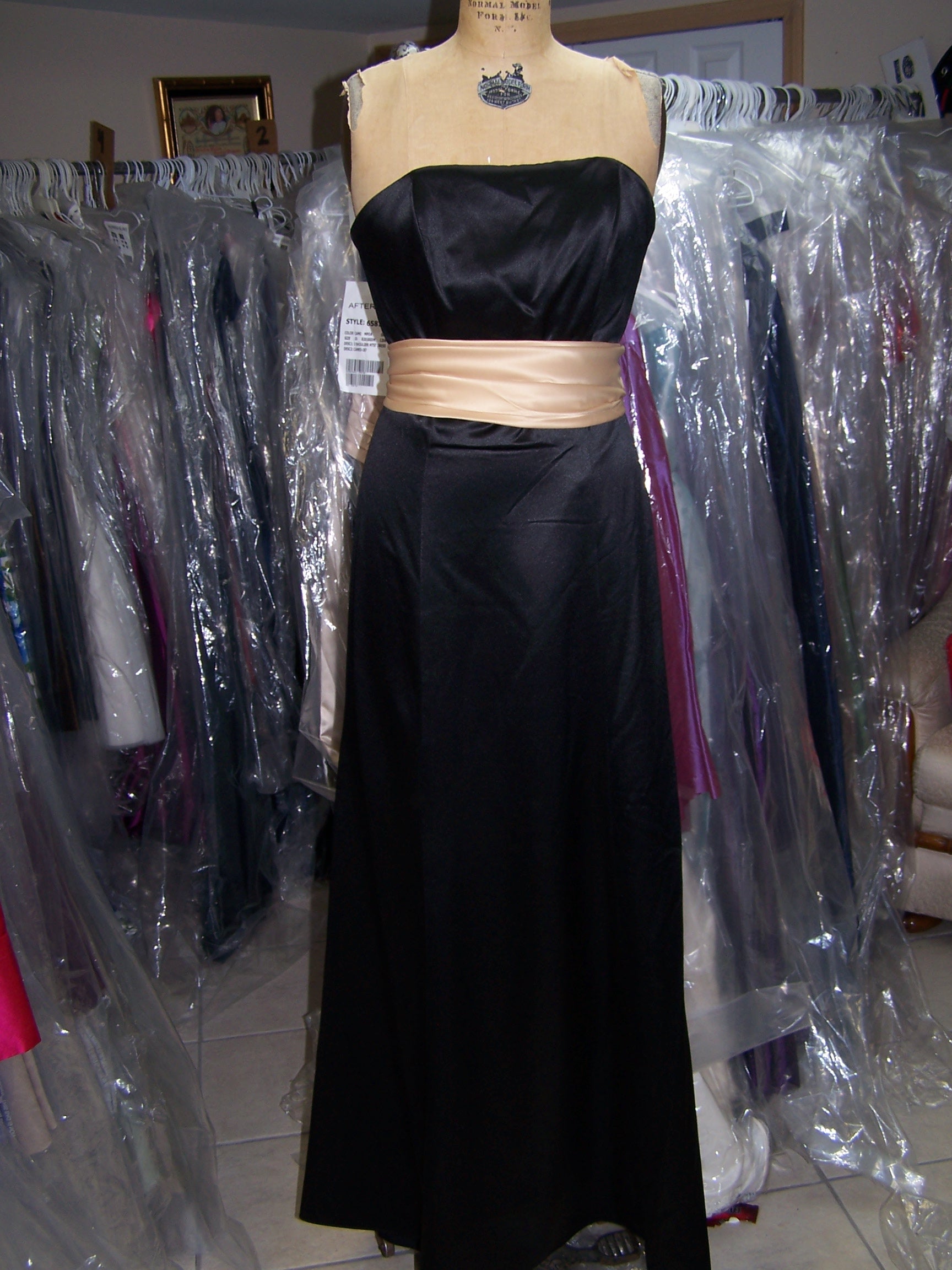 Dessy 2512...Full Length, Strapless, elegant dress..Black / Gold...Size 6