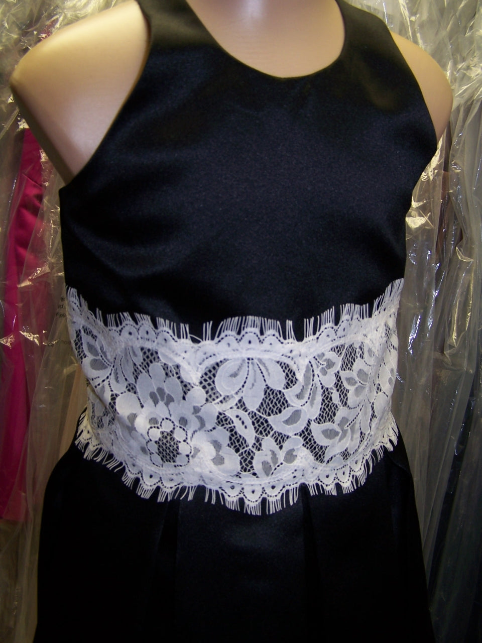 Dessy 4007...Flower Girl / Special Occasion Dress....Black...Sz 4