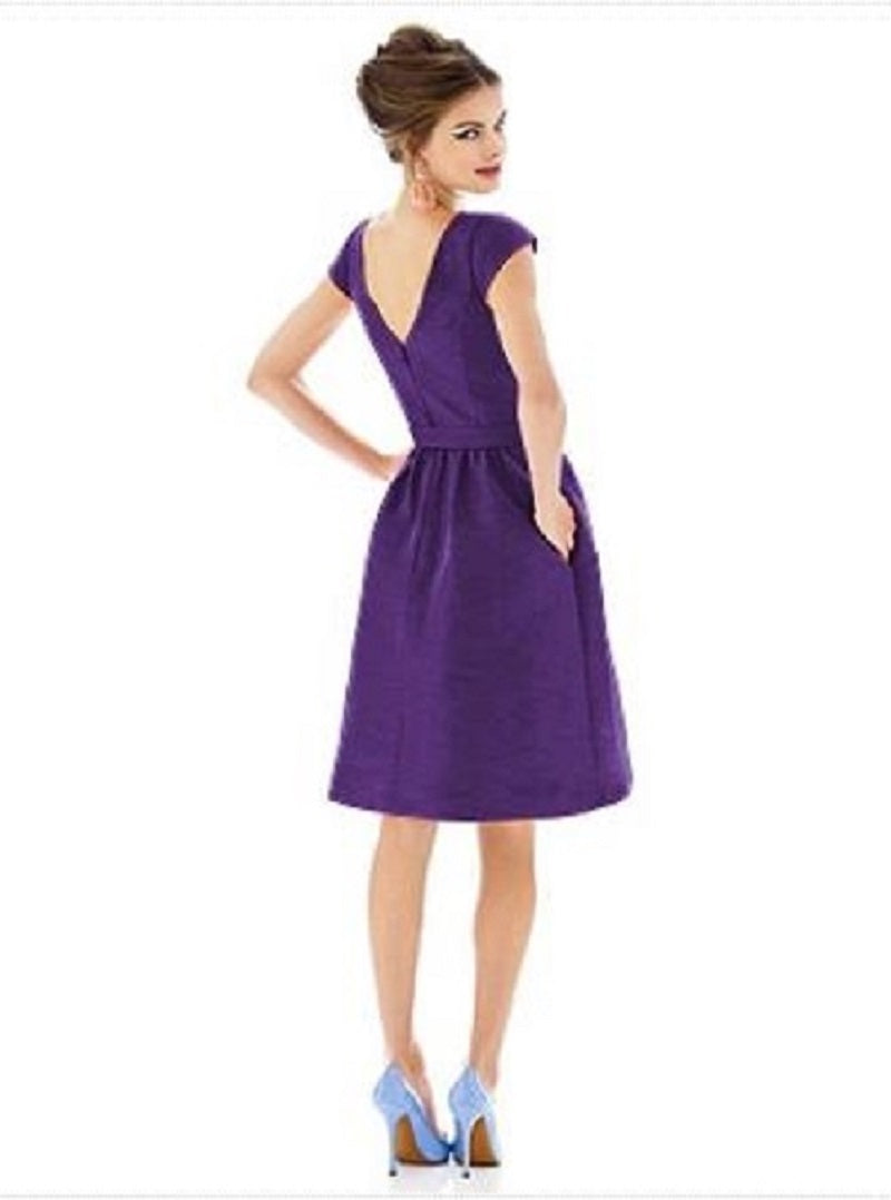 Alfred Sung 568...Cocktail Length, Cap sleeves Dress....Majestic..Size 8