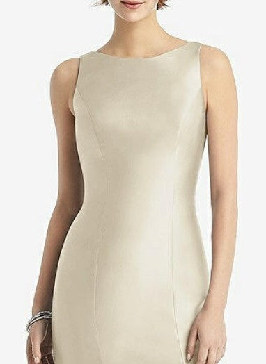 Alfred Sung 770...Sleeveless Satin Trumpet Gown with Bow....Champagne...Sz 0
